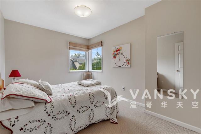 250203112637_2nd floor room 2.jpeg